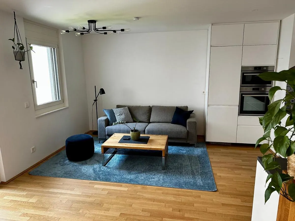 Apartment 2-Zimmer Wohnung In Oberlaa Mit Privatem Tiefgaragen Platz Vienna Austria